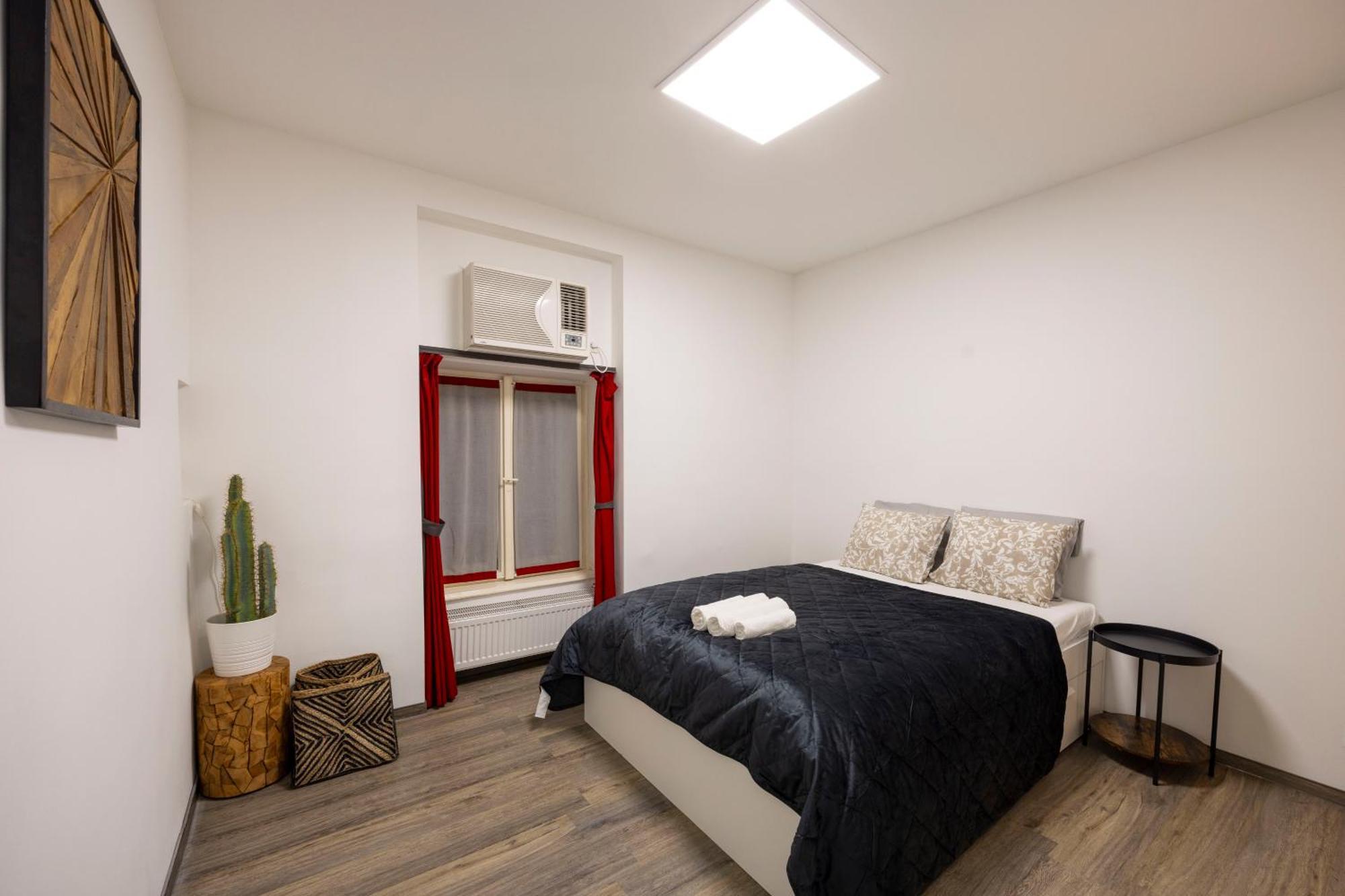 Deluxe Central Elizabeth Residence W/ 4Bedrm, 2Bathrm, 1Lvngrm Budapest Bagian luar foto