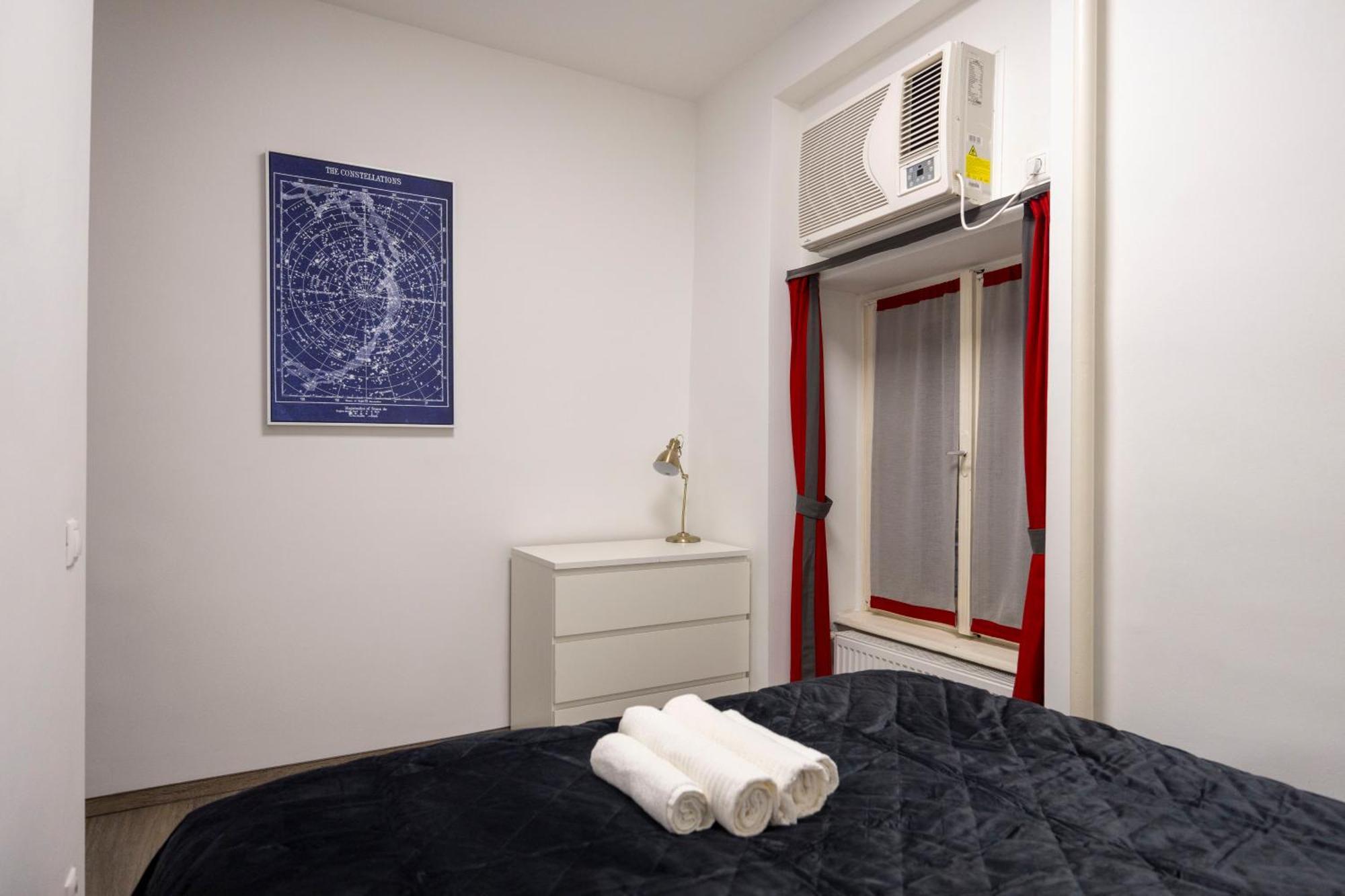 Deluxe Central Elizabeth Residence W/ 4Bedrm, 2Bathrm, 1Lvngrm Budapest Bagian luar foto