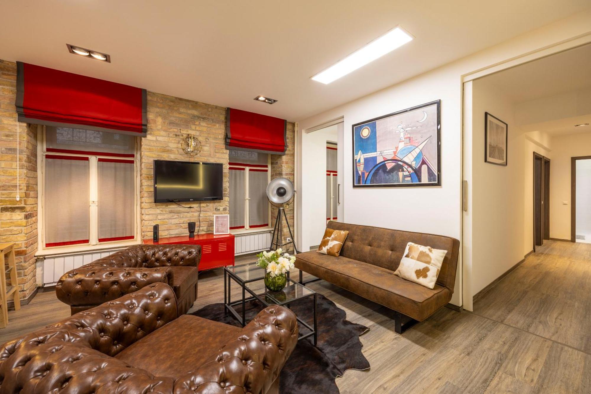 Deluxe Central Elizabeth Residence W/ 4Bedrm, 2Bathrm, 1Lvngrm Budapest Bagian luar foto