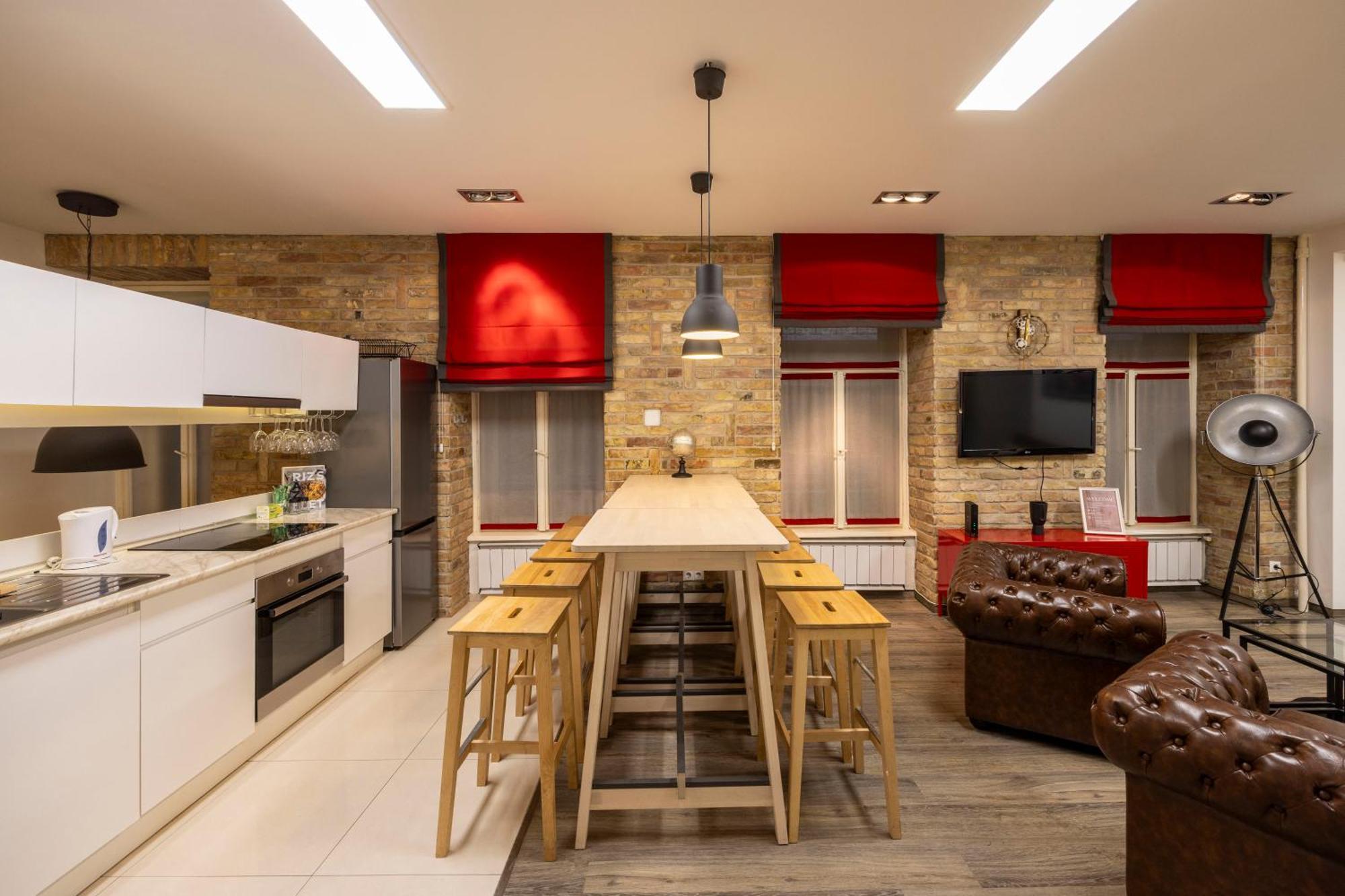 Deluxe Central Elizabeth Residence W/ 4Bedrm, 2Bathrm, 1Lvngrm Budapest Bagian luar foto